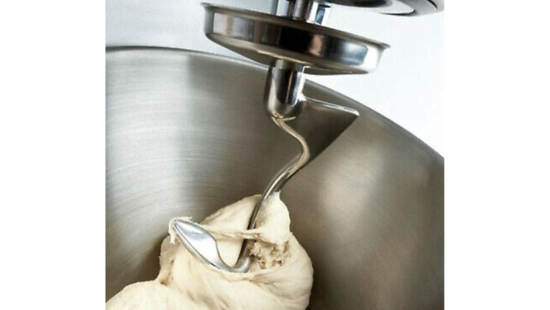 DMS Küchenmaschine | Knetmaschine und Rührmaschine 5 Liter Edelstahlschüssel mit Deckel | 6 Geschwindigkeitsstufen | Spritzschutz | Leistung von 1500 Watt | Rot